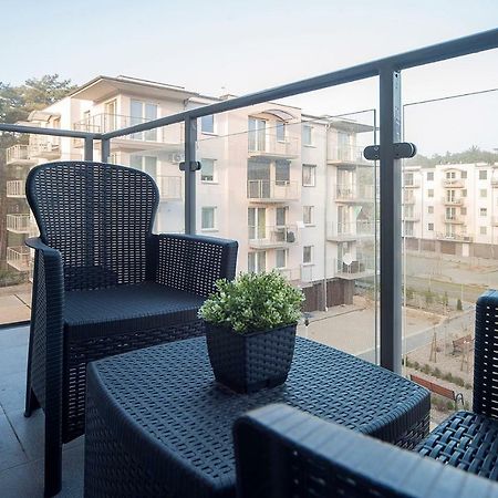 Pink Apartment Lesne Tarasy Dziwnowek Luaran gambar
